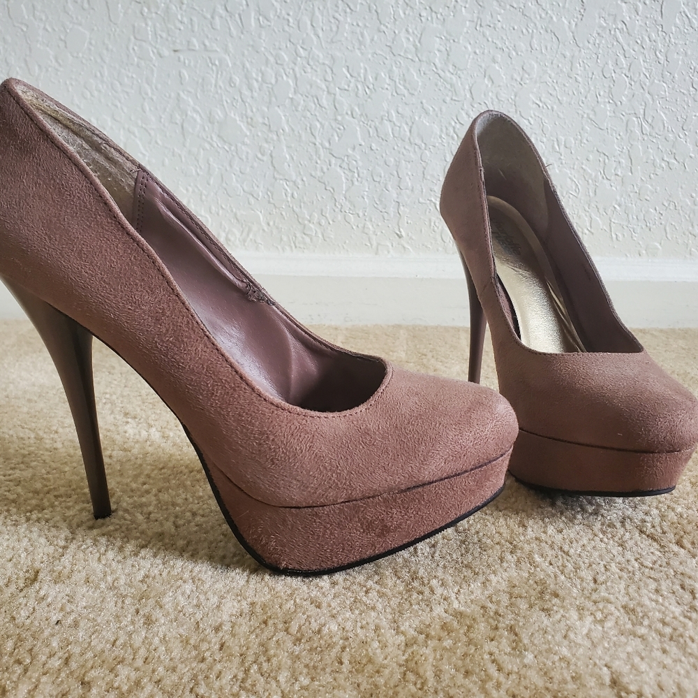 Gray heels size 9